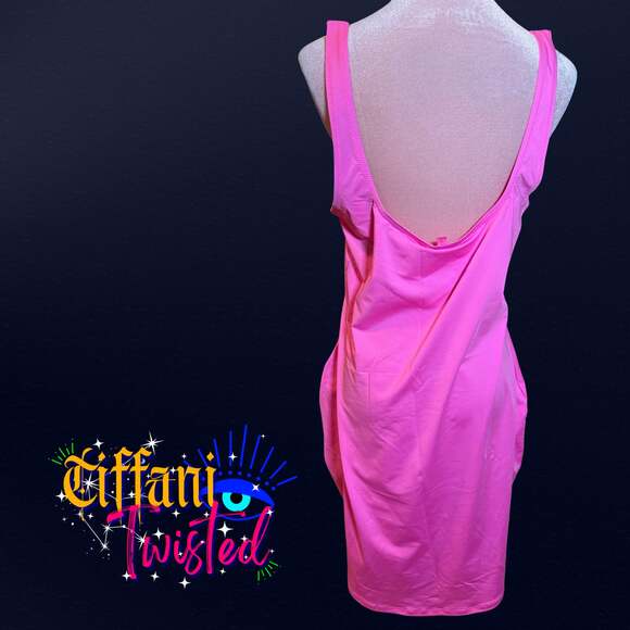 🔥 SKIMS Neon Pink Sleeveless Mini Dress – Low Back Detail – NWT (2X) 🔥 - Picture 2 of 7